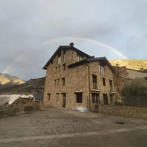 Casa Rural La Comella , Tirvia Espagne